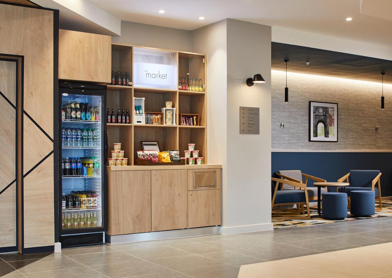 Отель Courtyard By Marriott Stoke On Trent Staffordshire Экстерьер фото