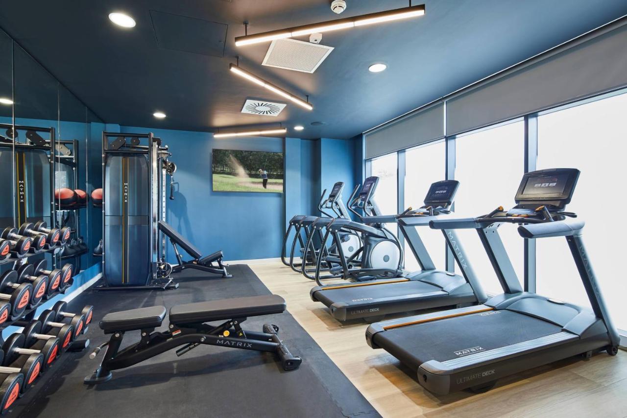 Отель Courtyard By Marriott Stoke On Trent Staffordshire Экстерьер фото